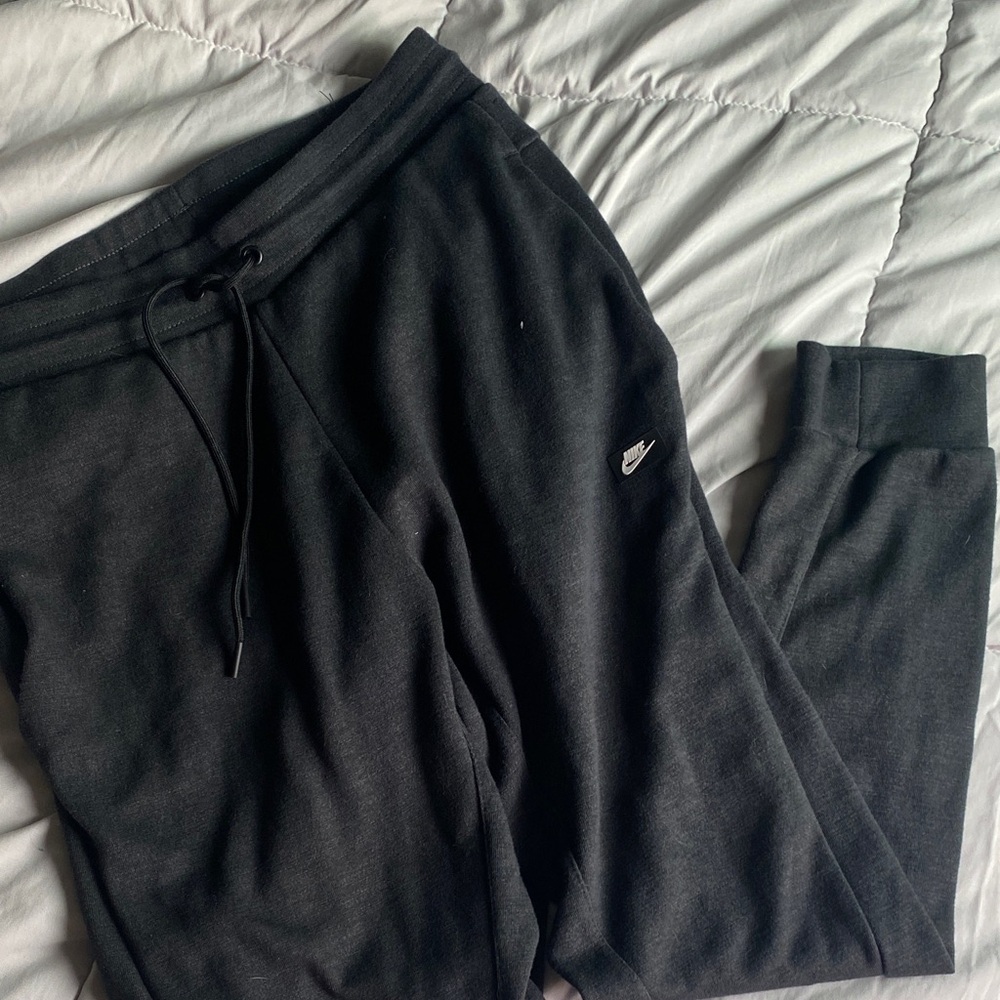 Nike Men's Dark Gray Joggers - Picture 4 of 5